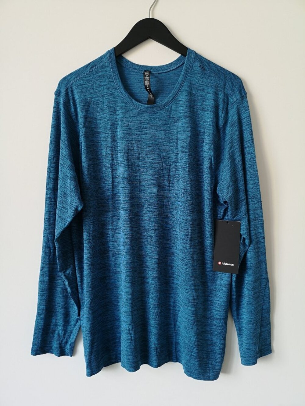 NWT LULULEMON TRNV/NEOB Blue Lightweight Metal Vent Breathe LS Top Men's XL